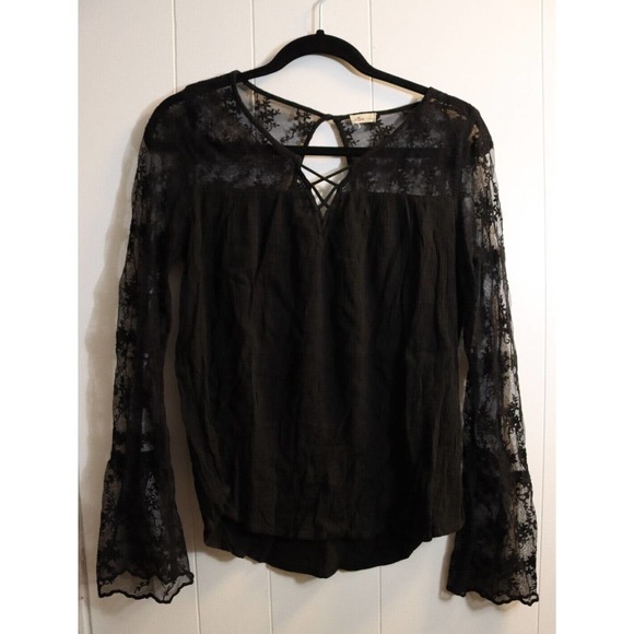 Hollister Tops - Hollister Black Top with Lace arms. Small